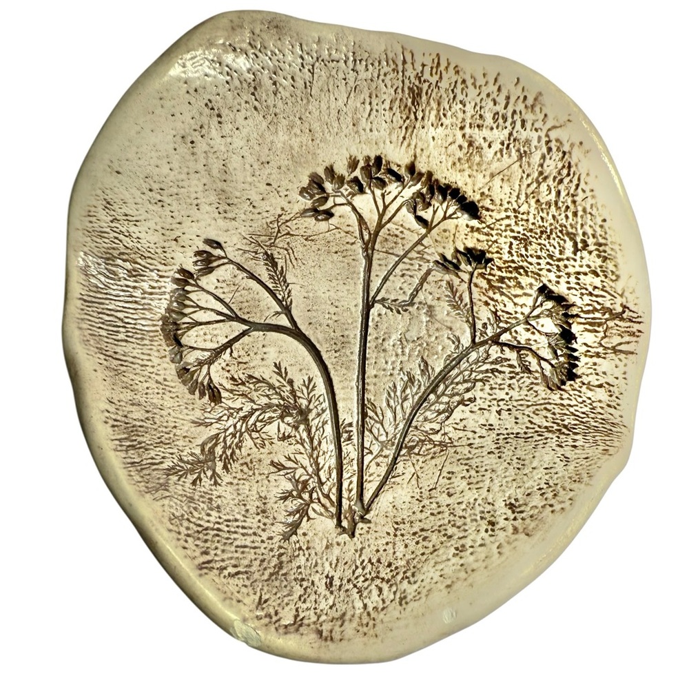 Handcrafted Pottery Artisan Yarrow By Lexa  5” Trinket Dish